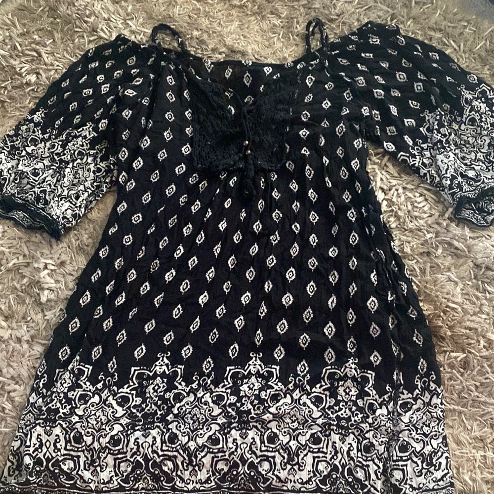 Off the shoulder cover up from Angie size large